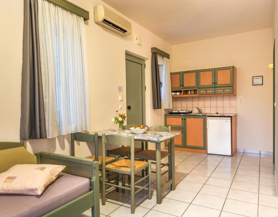 Lotus Hotel Apartments Káto Daráco Kültér fotó